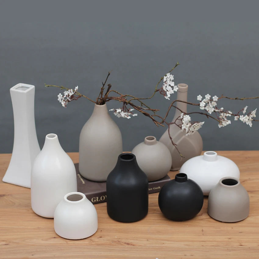 Creative Chinese Black White Ceramic Vase Decor crafts Tabletop Flowerpot Weddings Living Room Home Decoration